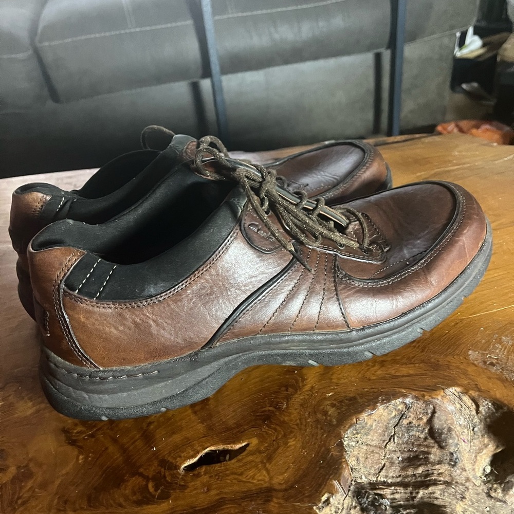 Men’s Clarks Travel Trek Brown Leather Shoes Size 12W